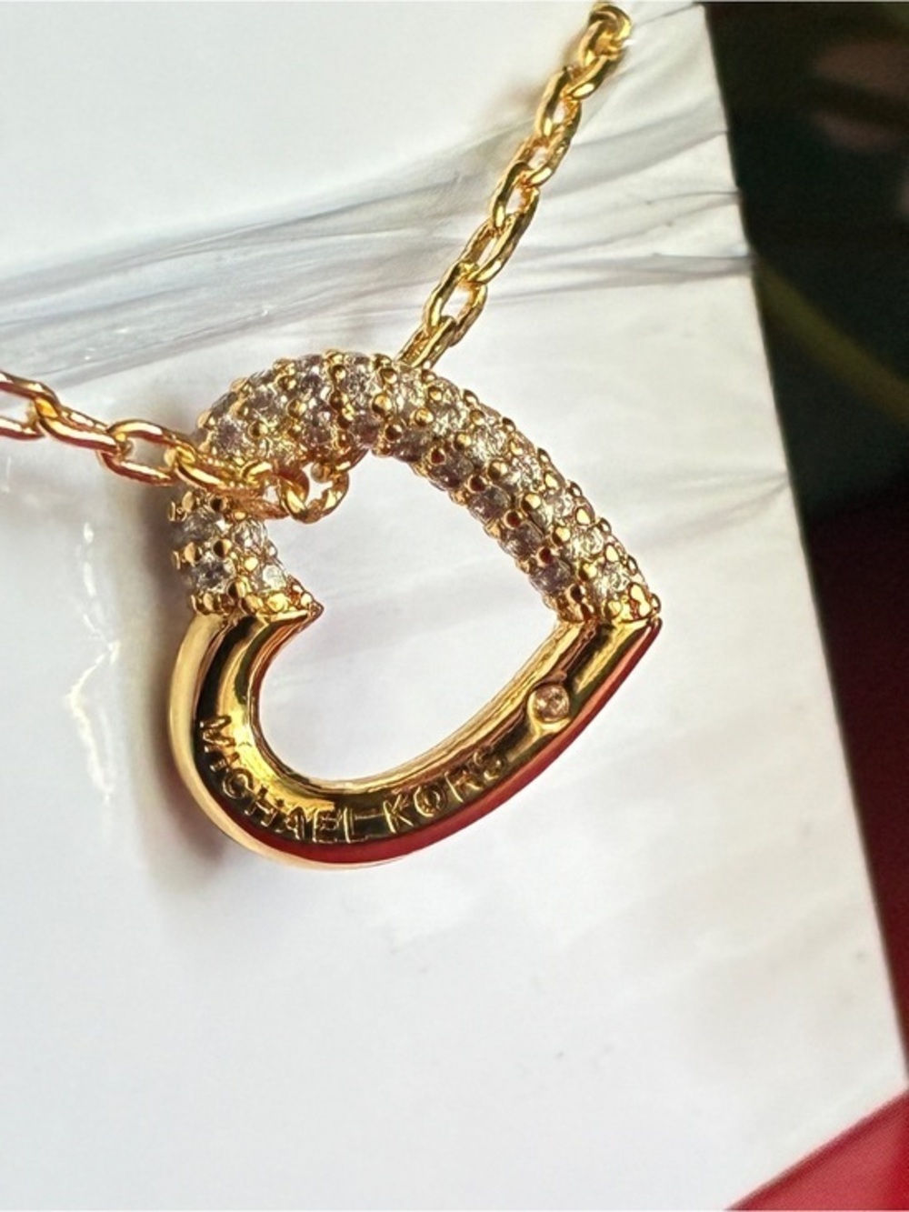 Michael Kors Gold Heart Pavé Pendant Bracelet 6” adjustable
